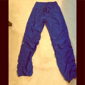 Under Armour drawstring pant royal blue size 4